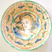 Montecchio, piatto recuperato durante gli scavi del castello
